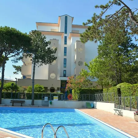 Lignano Pineta Penthouse *